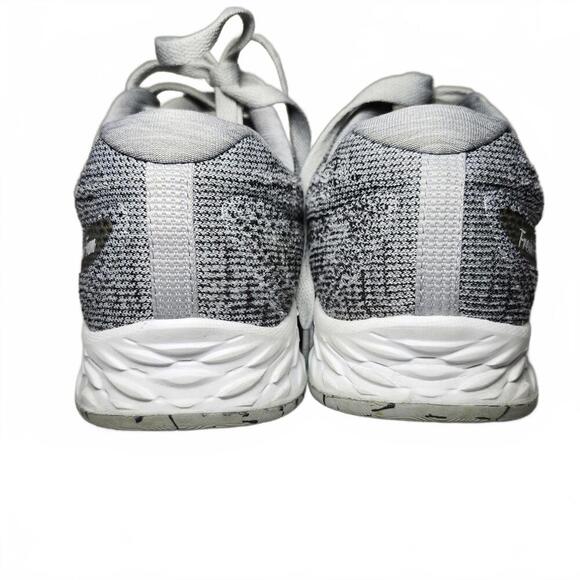 New Balance Men's Fresh Foam Arishi V1 Gray Sneakers Size 9.5 - Picture 4 of 9